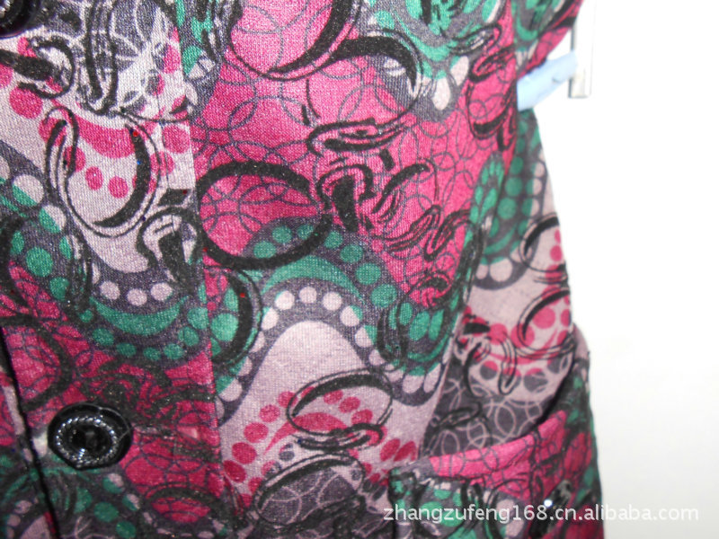 中老年<em>女士加肥马甲</em>背心 新款上市,花样多,面料