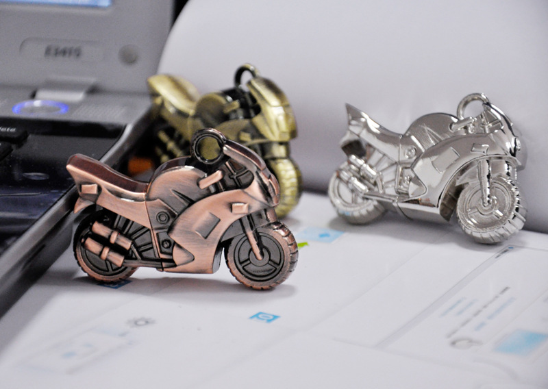 U盘-厂家生产卡通迷你仿真摩托车U盘 可按要求