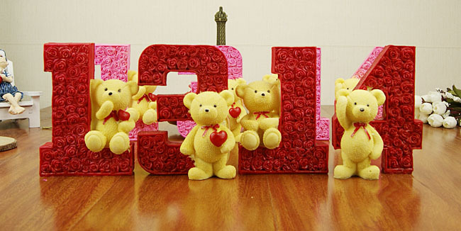 批发采购塑料、树脂工艺品-I2221 1314小熊摆