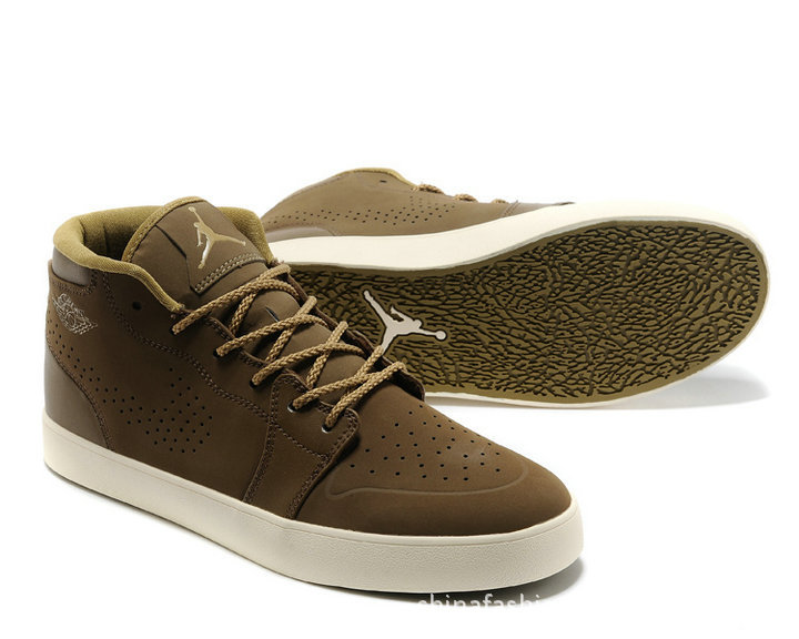 【乔丹篮球鞋 Air Jordan V.1 Chukka增高乔丹