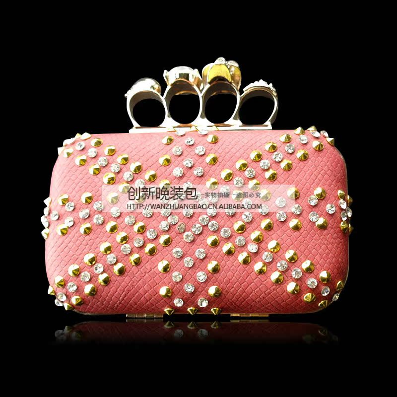 米字型镶钻骷髅头手拿包