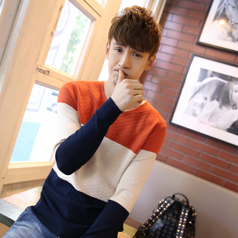 2013新款秋冬装<em>圆领</em>修身韩版<em>毛衣</em>男青年潮男