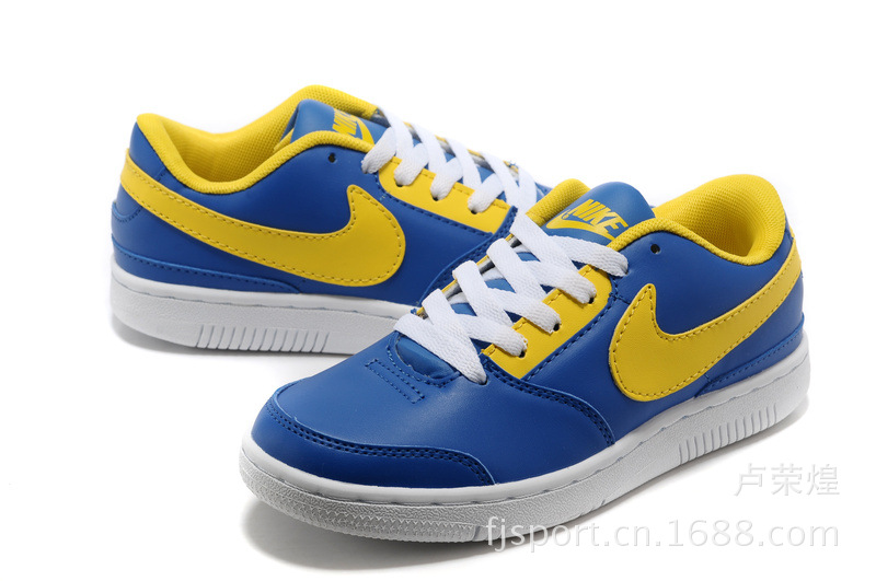 【耐-克童鞋批发 2013 NIKE学生鞋皮面春秋款