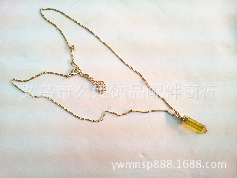 【厂家直销韩国流行项链水晶坠项链合成石项链