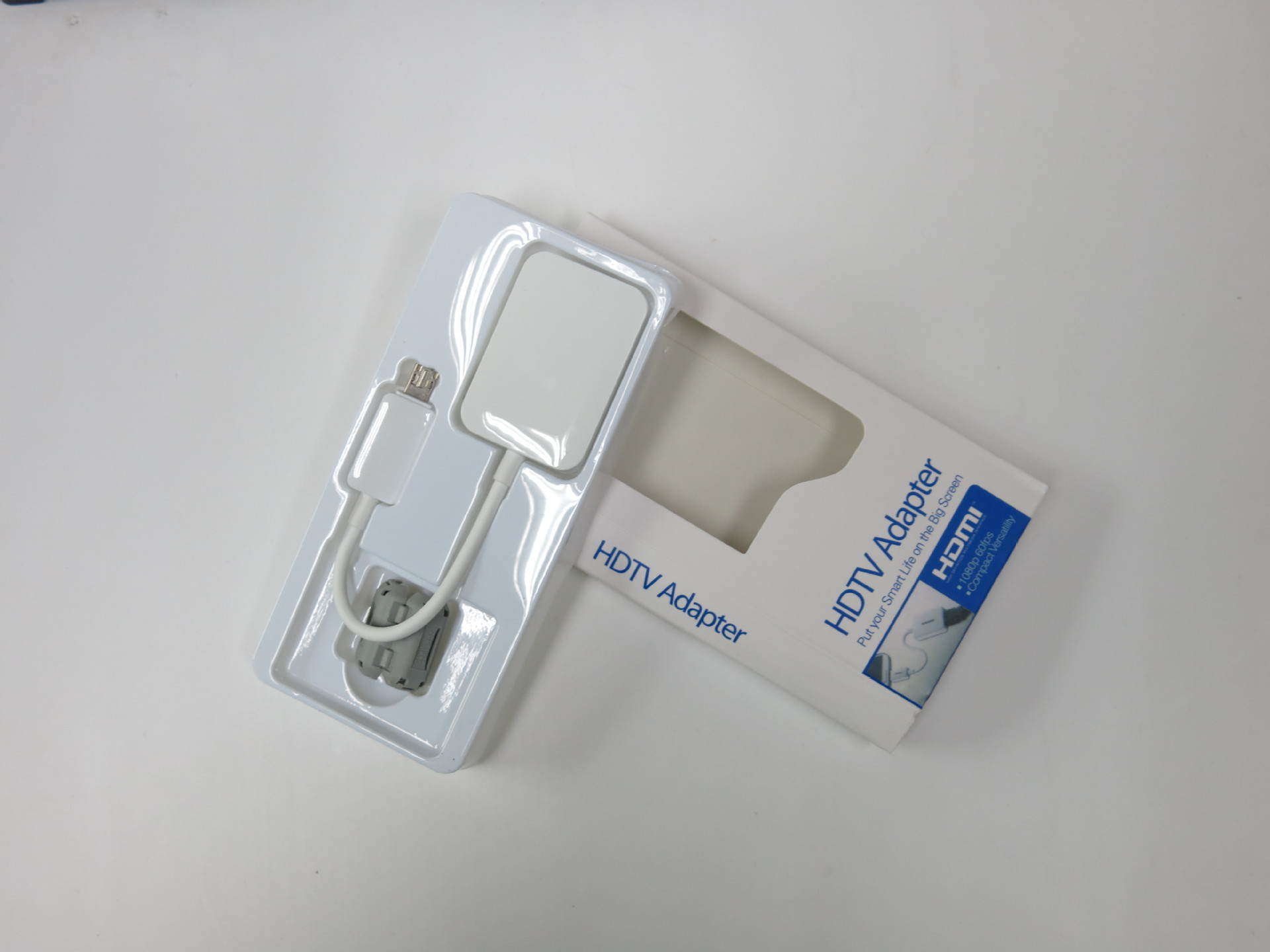 【三星I9500MHL MHL转VGA白色转接线连接电