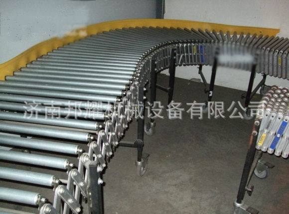伸拉式滚筒输送机