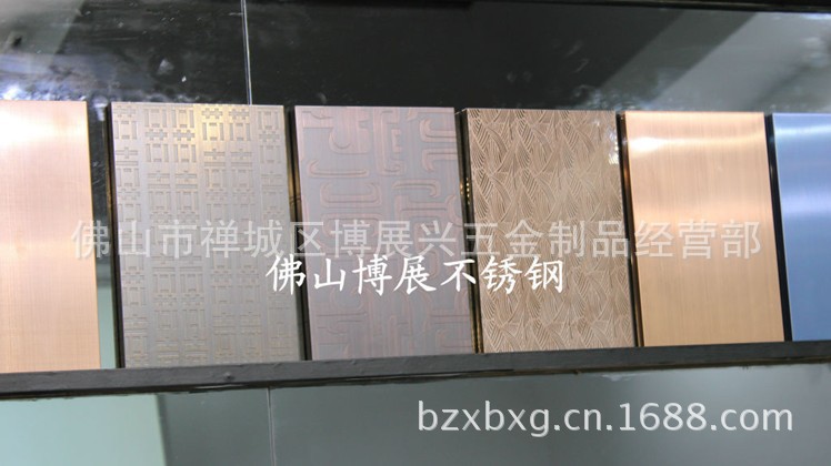 S`~$B@}ULWU8`8]43XID`Y6