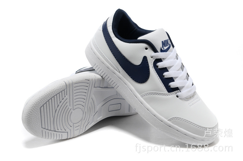 【耐-克童鞋批发 2013 NIKE学生鞋皮面春秋款