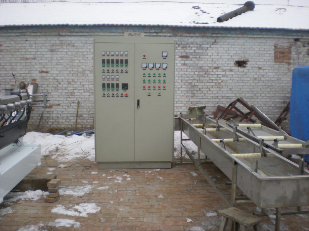 二手塑料机械-转让二手平行双螺杆挤出造粒机