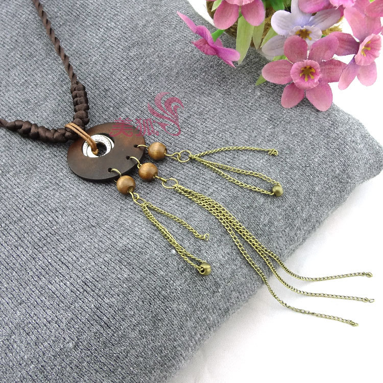 2013秋季新款民族风木质<em>长款</em>清新<em>百搭毛衣</em>链