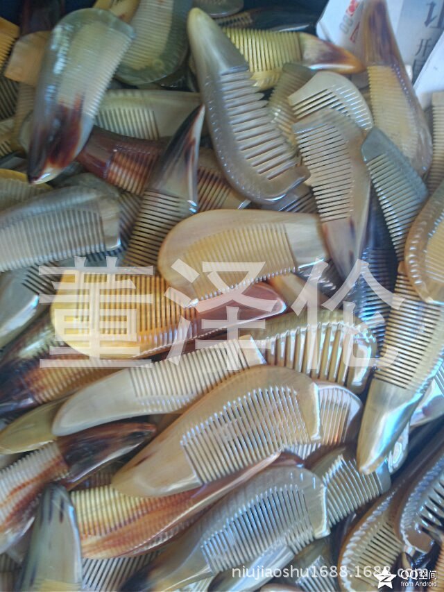 美发<em>梳</em>-厂家供应天然<em>非洲</em>黄牛角梳 牛角梳-美发