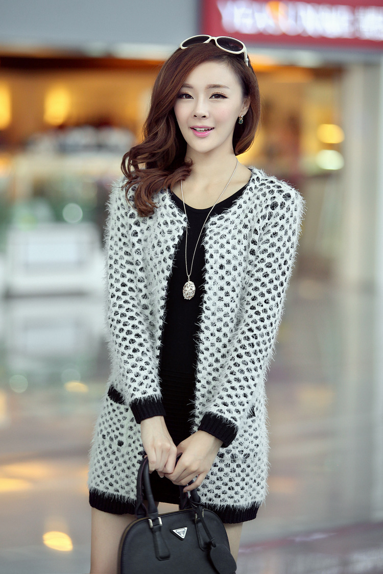 2013<em>秋冬新款</em>针织<em>开衫休闲中长款</em>毛衣外套 - 