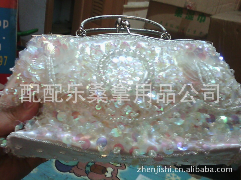 白色工包