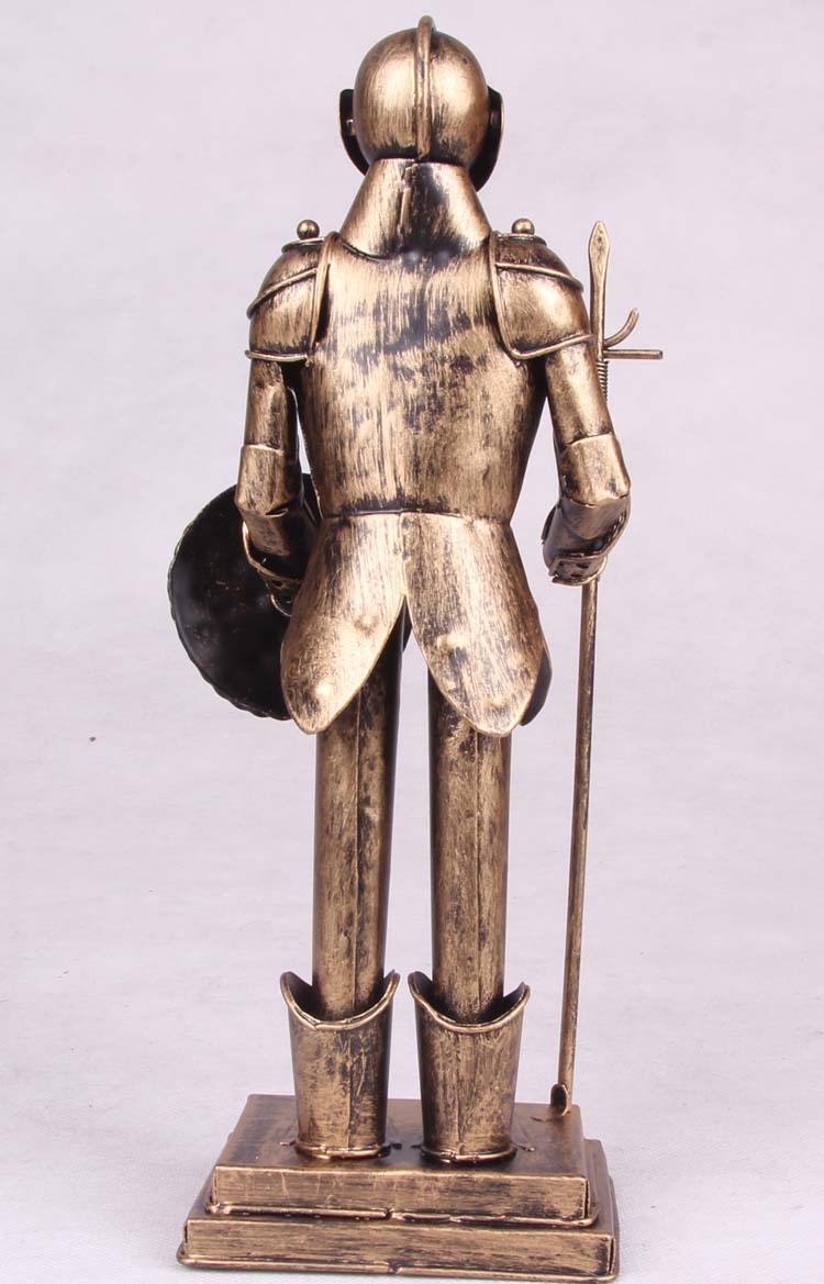 【mettle 30厘米铁制小型古代带长矛盾牌士兵模