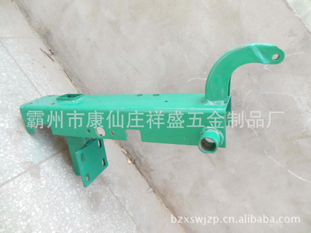 厂家直销 各种规格型号播种机配件 肥箱支架 欢迎来电洽谈