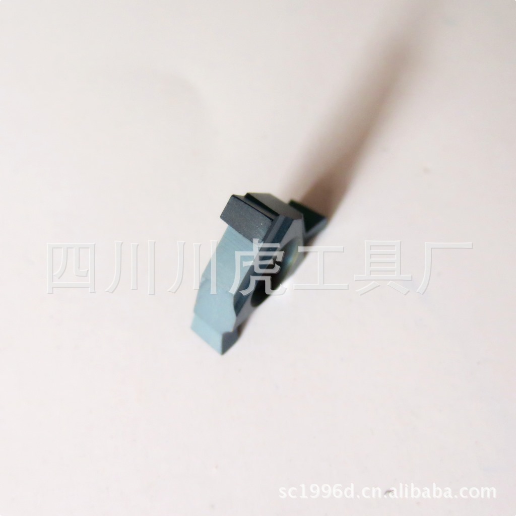 外槽刀片/卡簧槽刀片/平装槽刀片/螺纹车刀槽刀片：16ER2.15 P30