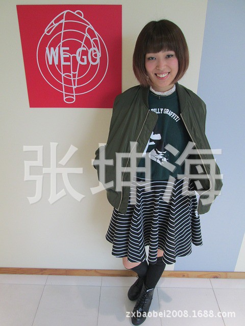 BROWNY美女短衛衣19