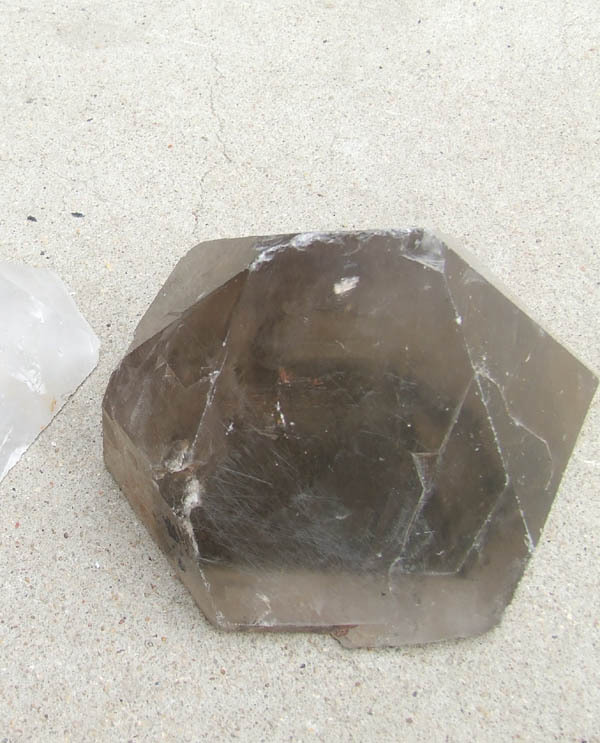 【东海水晶 天然水晶 米字星光粉晶球 茶晶绿幽