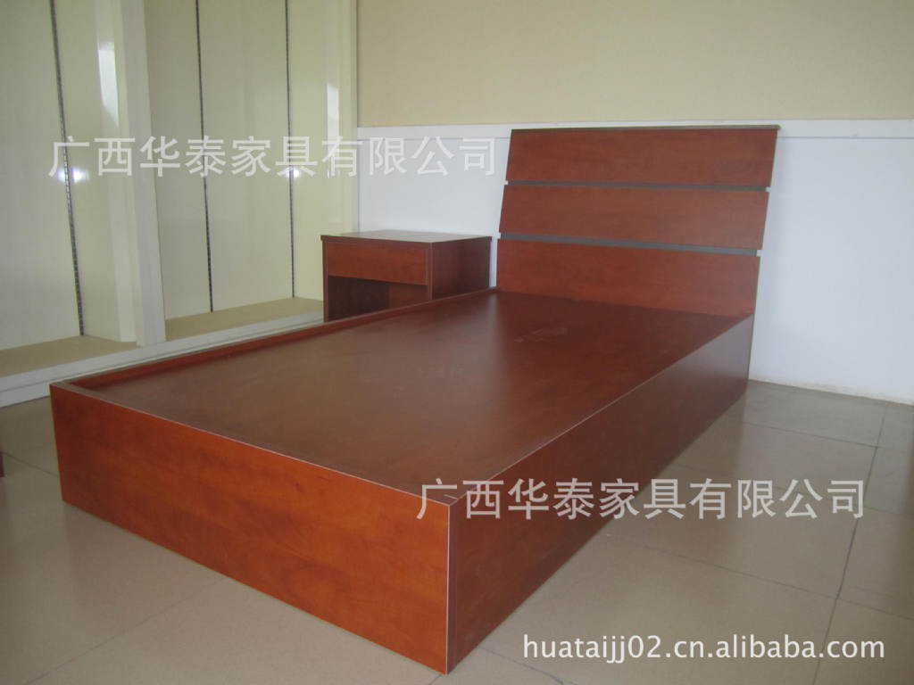 【家具直销简约现代板式床家具木式工厂卧室时尚梦厂家图片