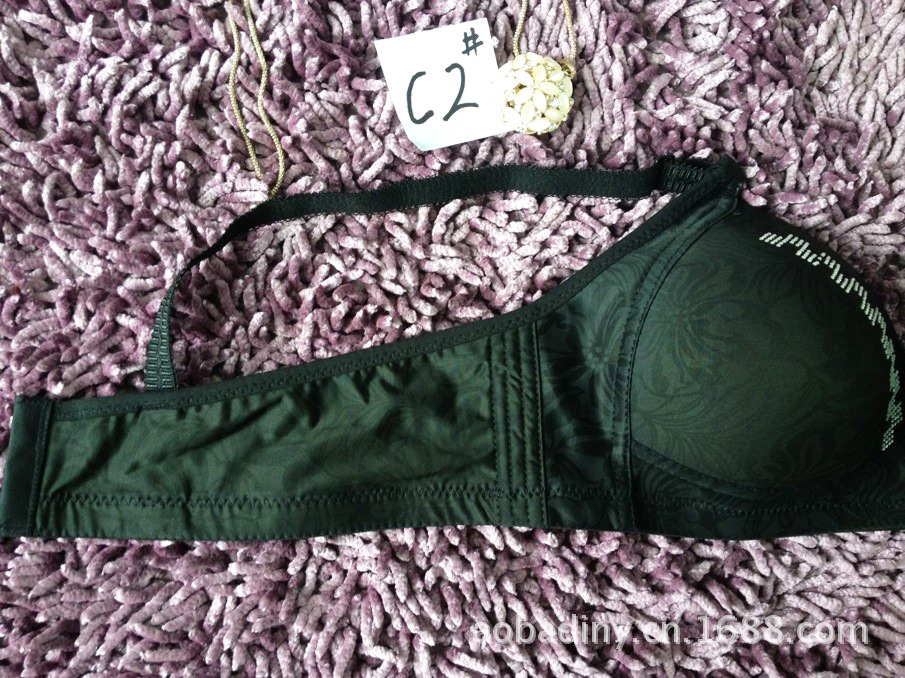 【<em>奥芭蒂</em>品牌女士<em>文胸</em>厂家直销淘宝热卖无刚圈