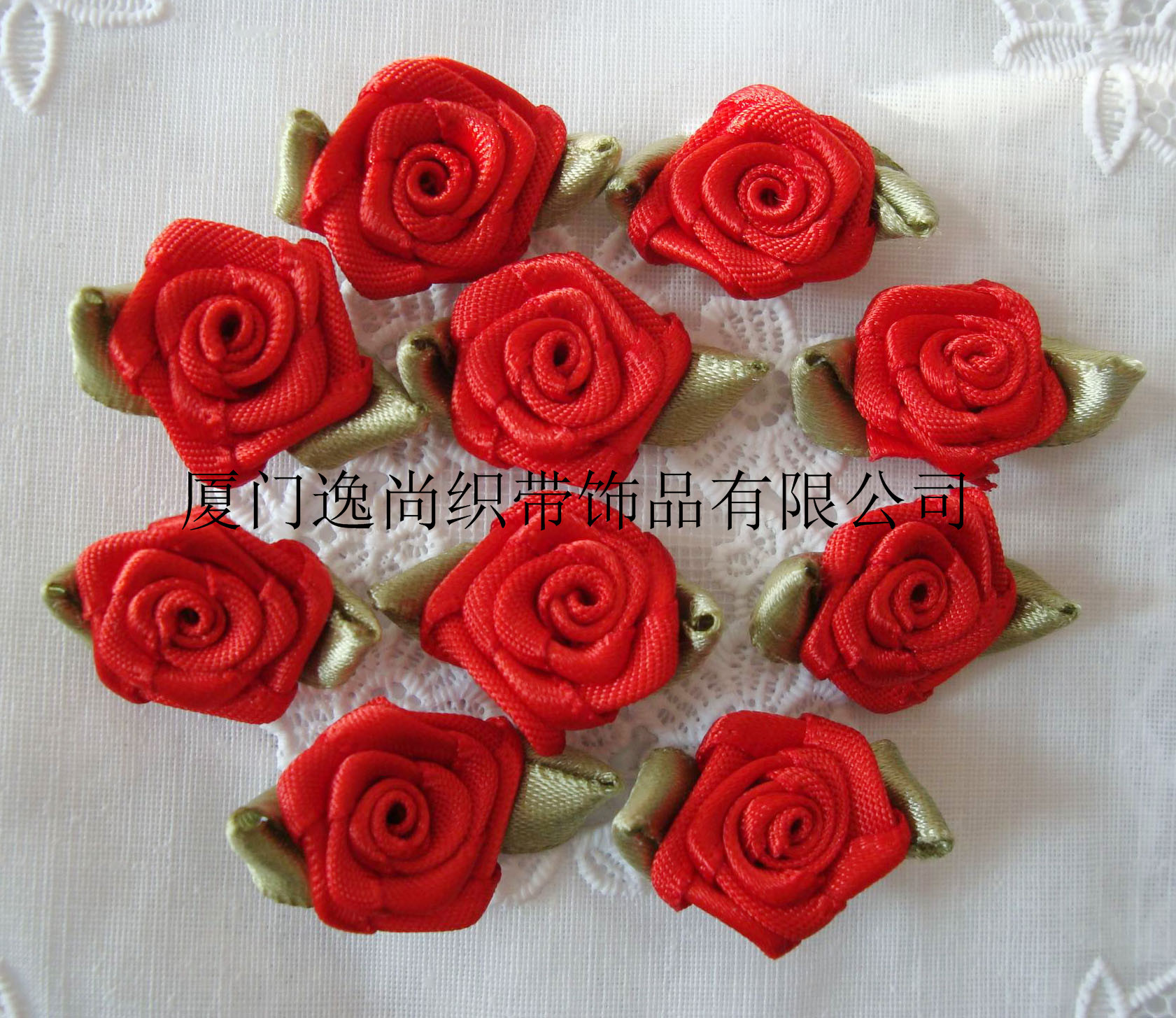 RIBBON ROSES-