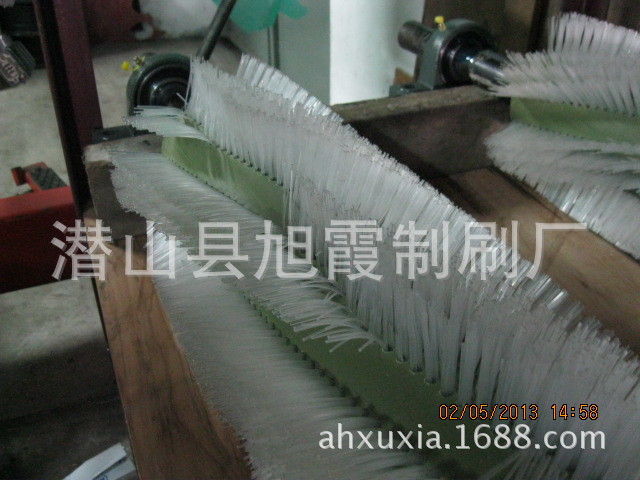 皮带清扫器毛刷辊