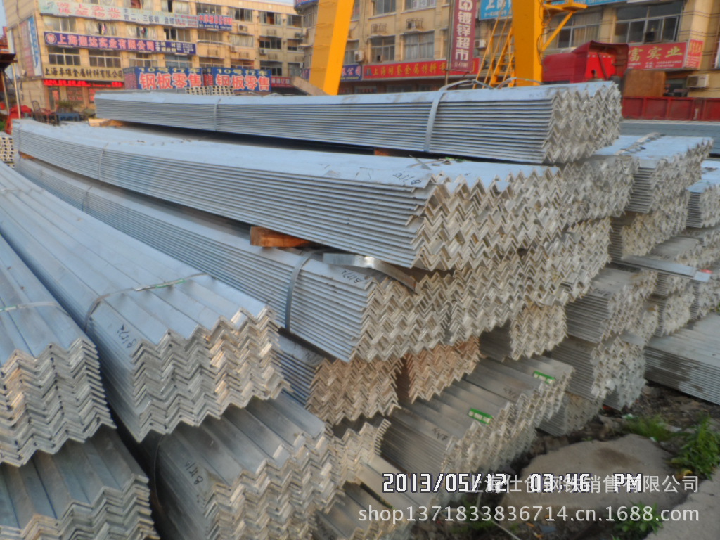 镀锌等边角钢