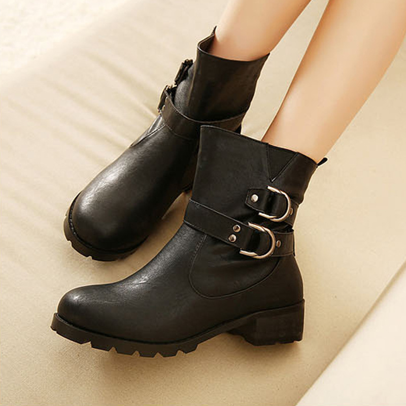 厂家直销批发 一件代发 2013新款靴子 欧美平底