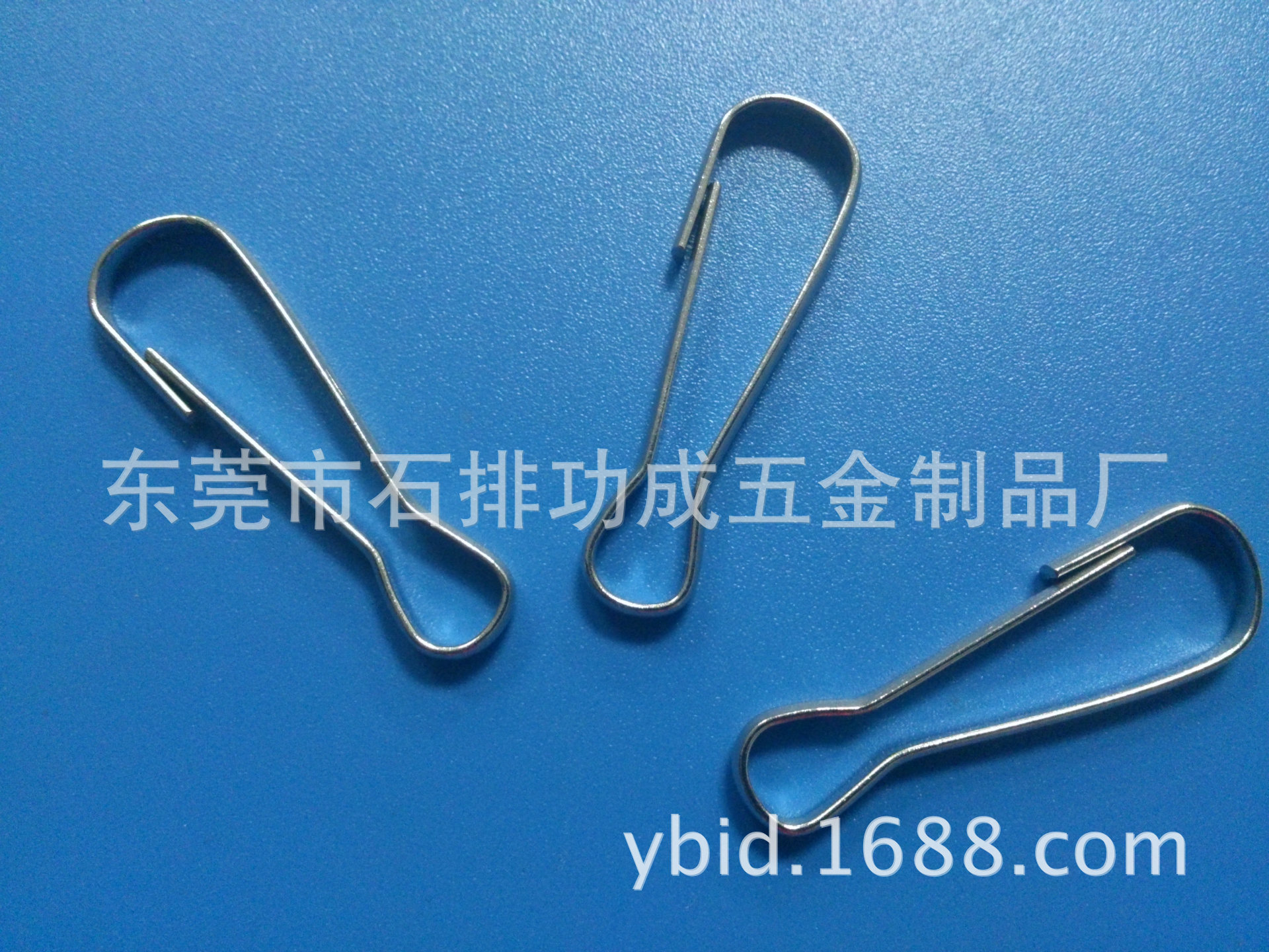 朱胆扣，线扣