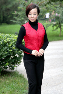 批发采购女式<em>马甲</em>背心-新款<em>女装中老年丝棉马</em>