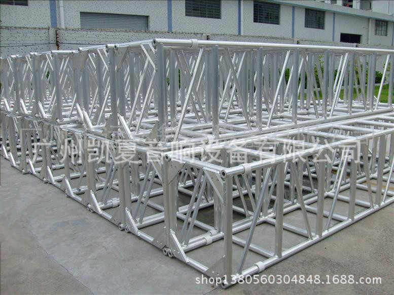 bolt truss