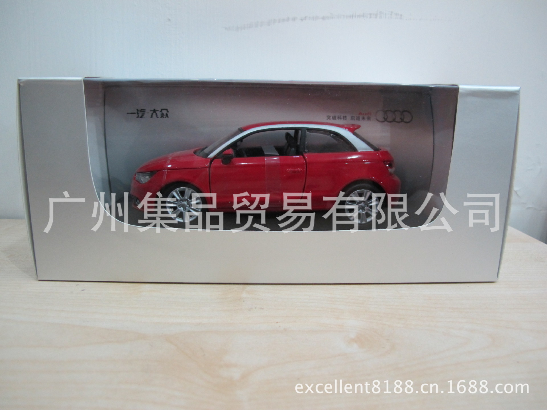 【1:24原厂奥迪A1汽车模型 玩具 模型 奥迪经销
