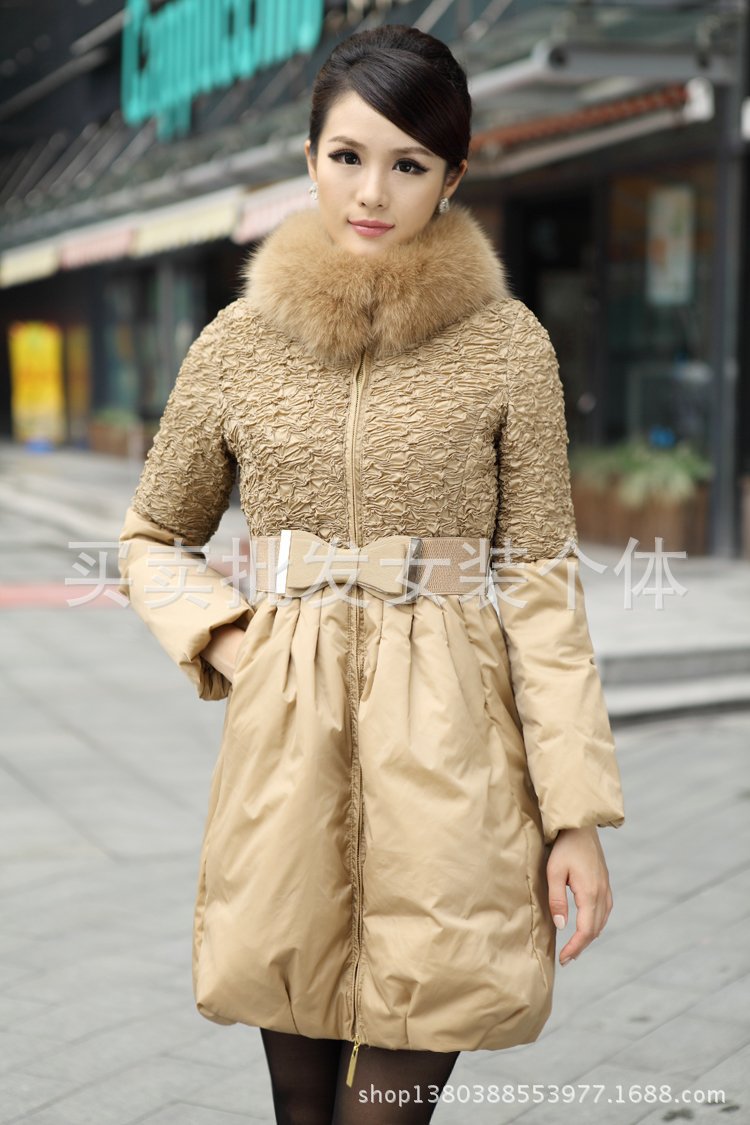 【高品质时尚<em>大气</em>女士<em>羽绒服</em> 冬季保暖<em>羽绒服</em>