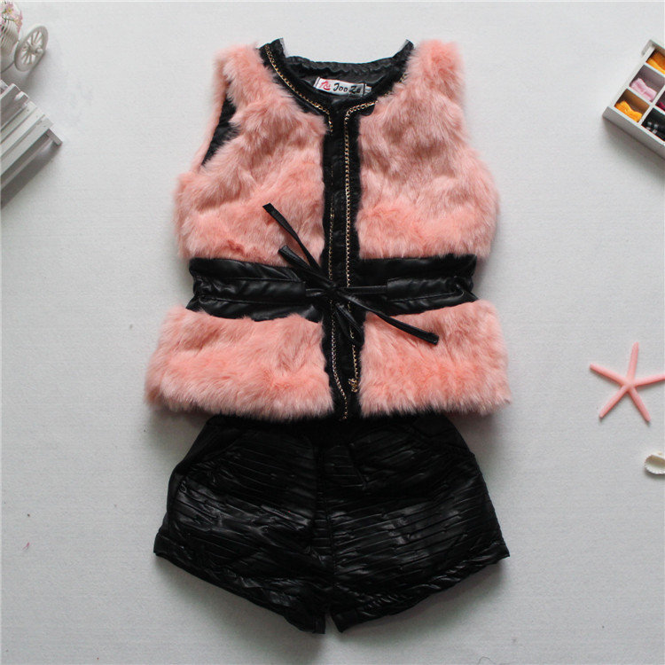 冬装女童<em>套装</em> 新款韩版毛毛套装 <em>皮短裤套装</em> 过