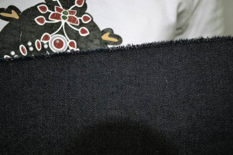 12S*10S全棉牛仔布斜纹牛仔布100%棉男裤料牛仔布9盎司特深蓝