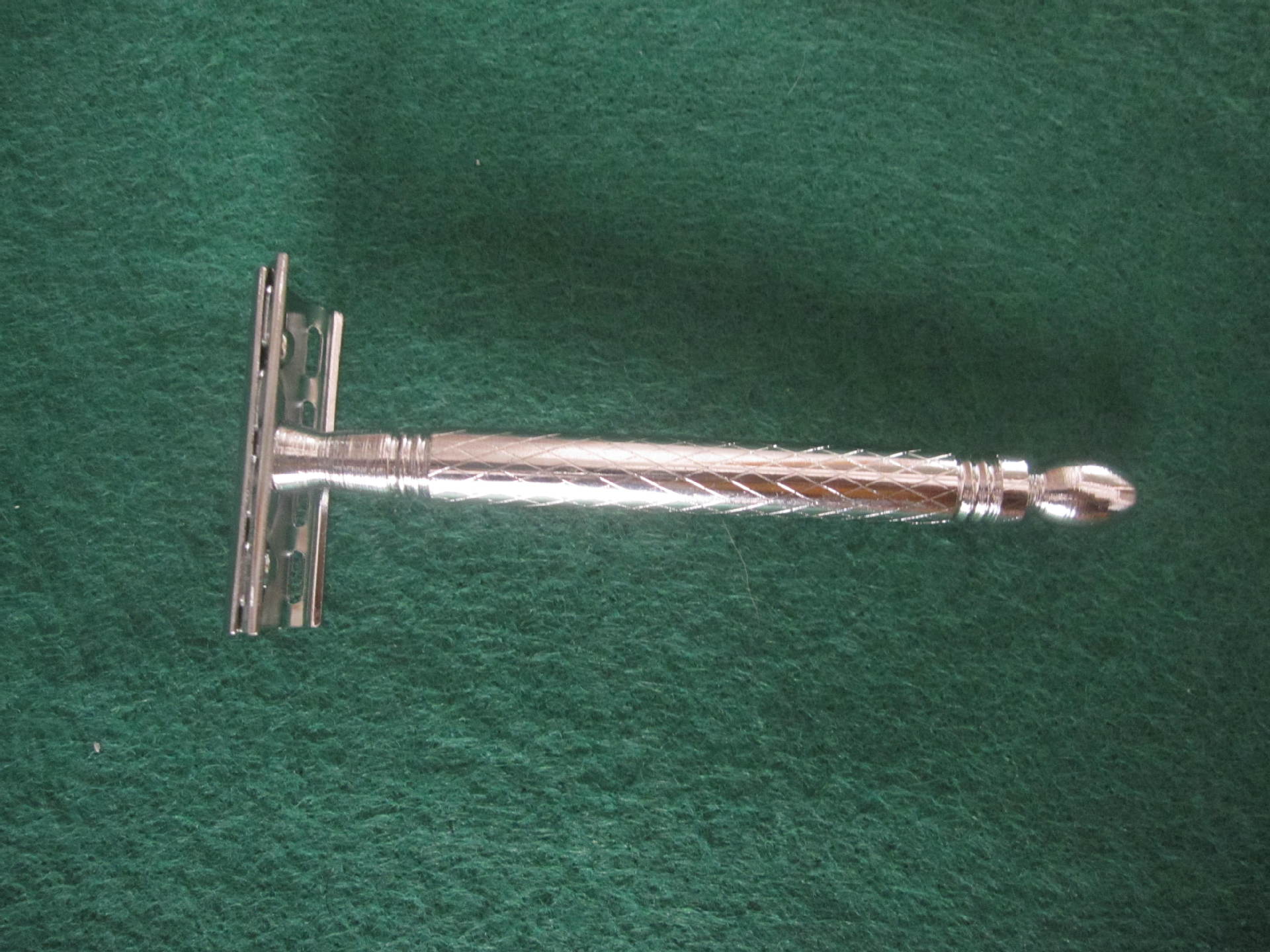 【杭超(HC)双面保安刀架 手动老式金属剃须刀 送刀片 厂家直销】价格,厂家,图片,电动脱毛器,慈溪市周巷镇杭超电器配件厂-马可波罗网