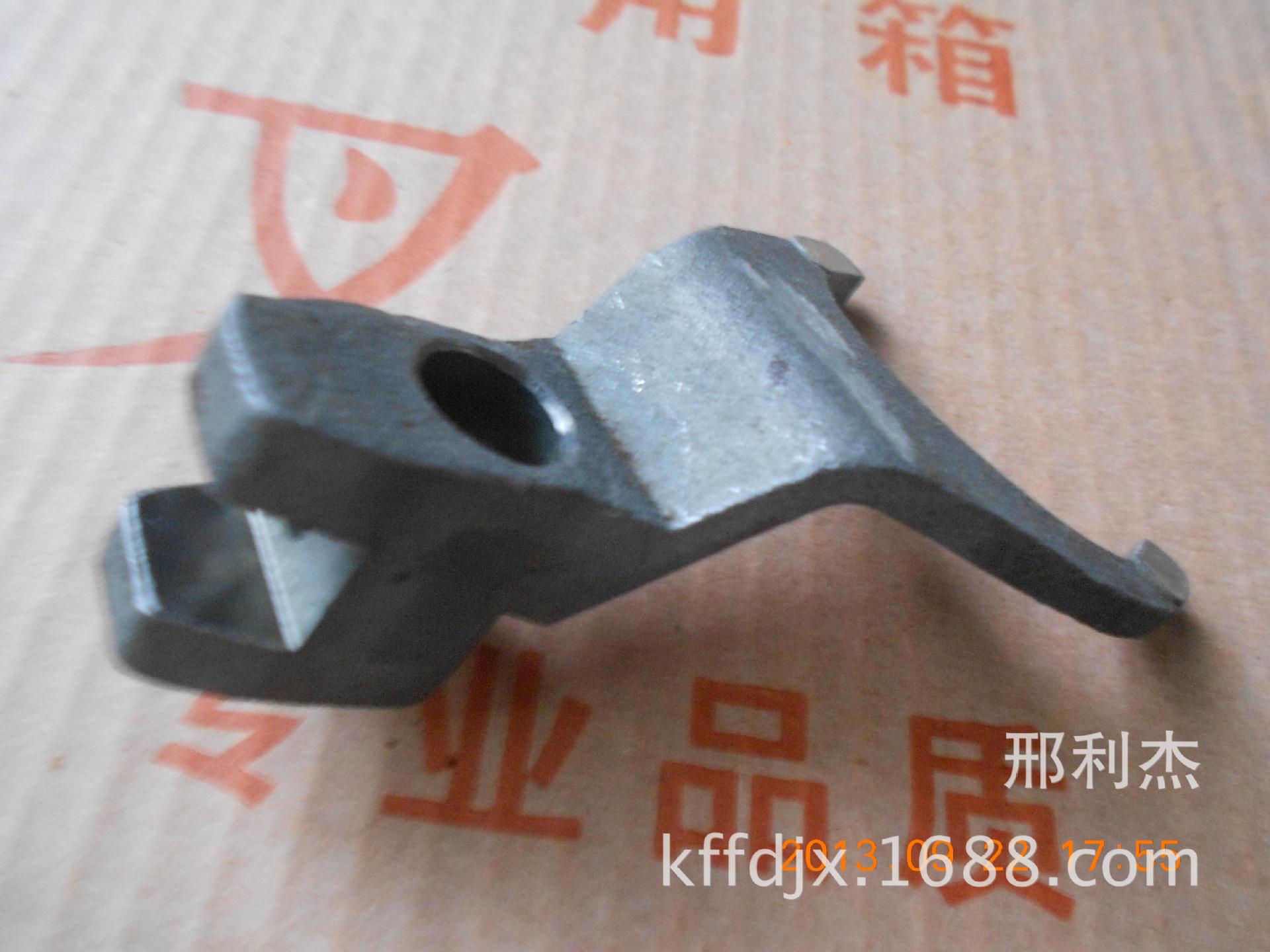 农机配件-江苏盐城黄海金马拖拉机变速箱拨叉