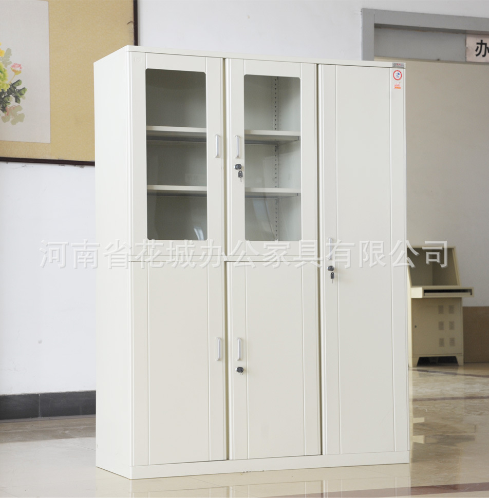 MD33玻璃更衣柜米黄