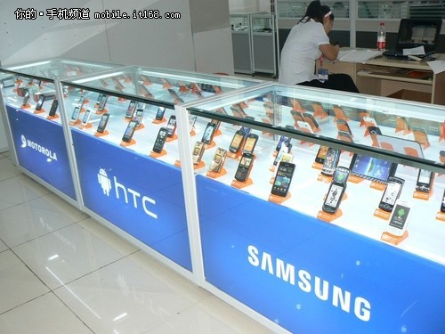 手机柜台46