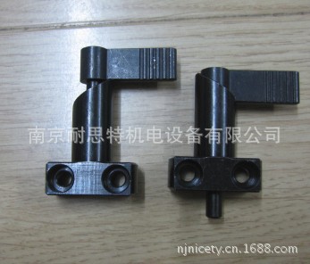 900043348_1270944606