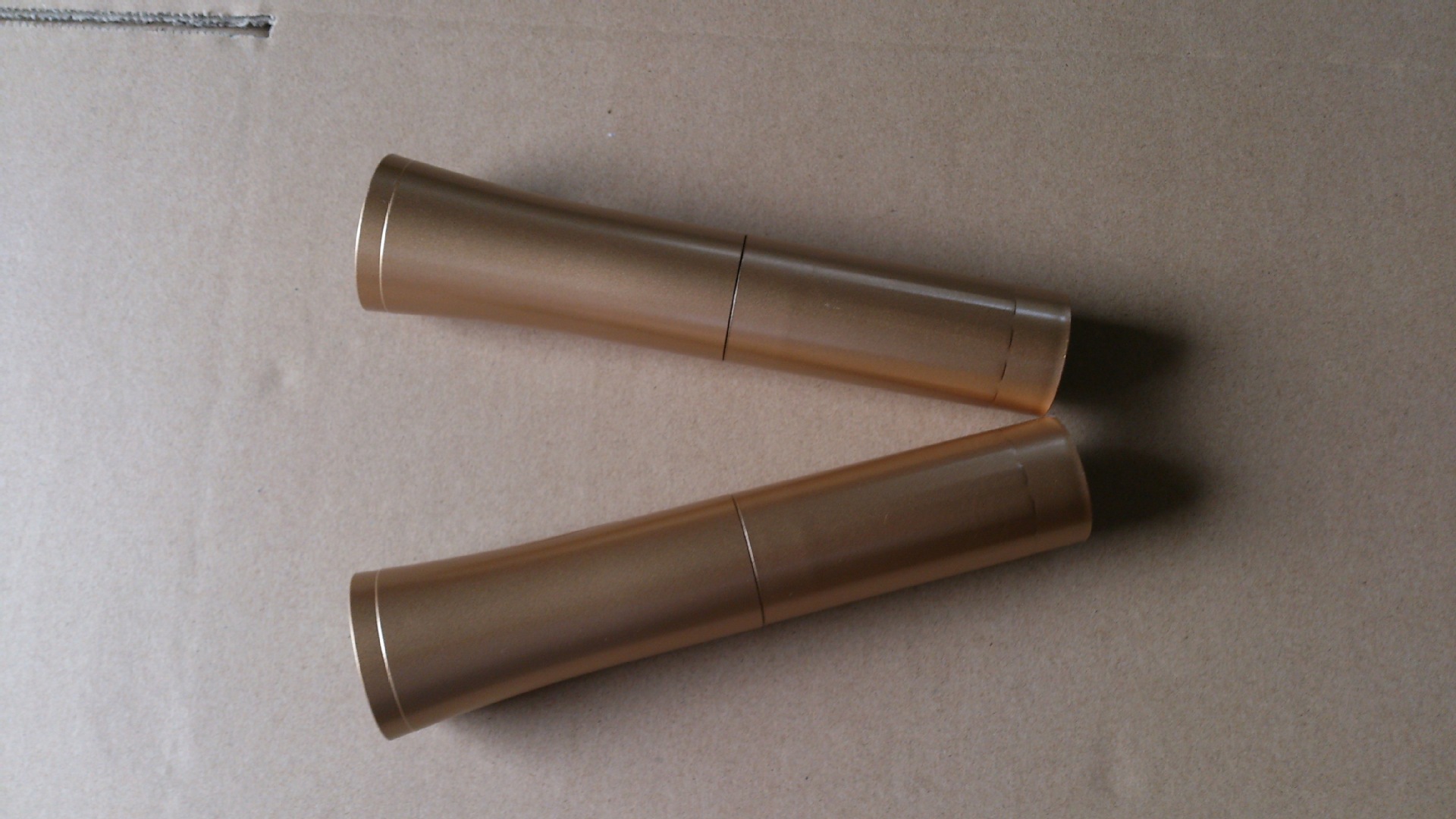 【橡胶漆喷涂加工UV漆喷涂加工麦克风管喷漆