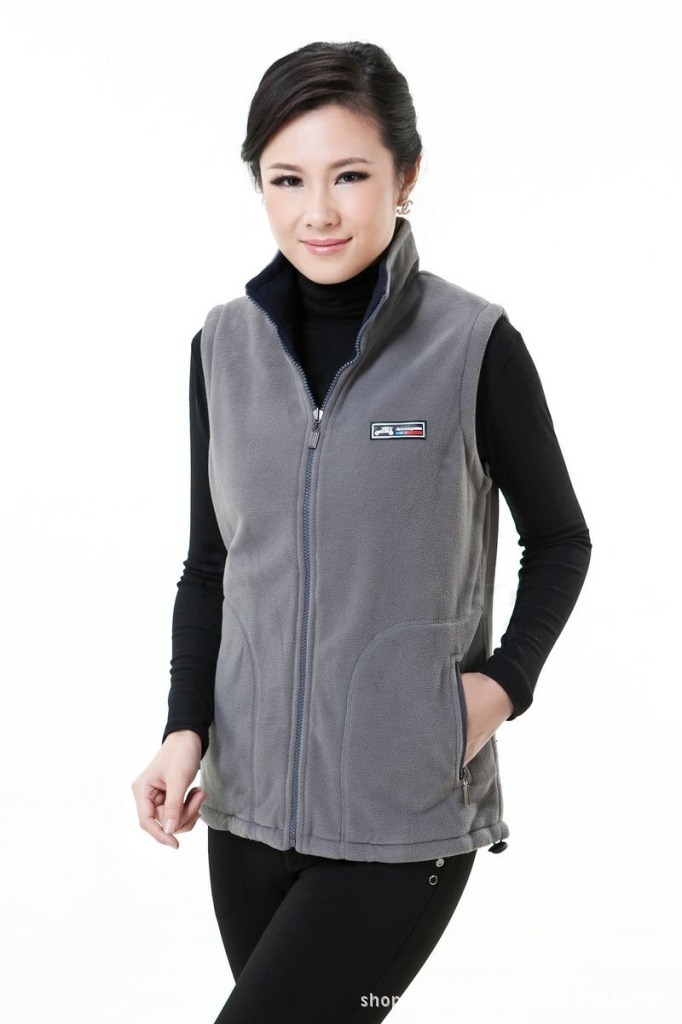 【<em>秋装</em>加厚<em>中老年马甲</em>中年妇女装双面驼绒背心