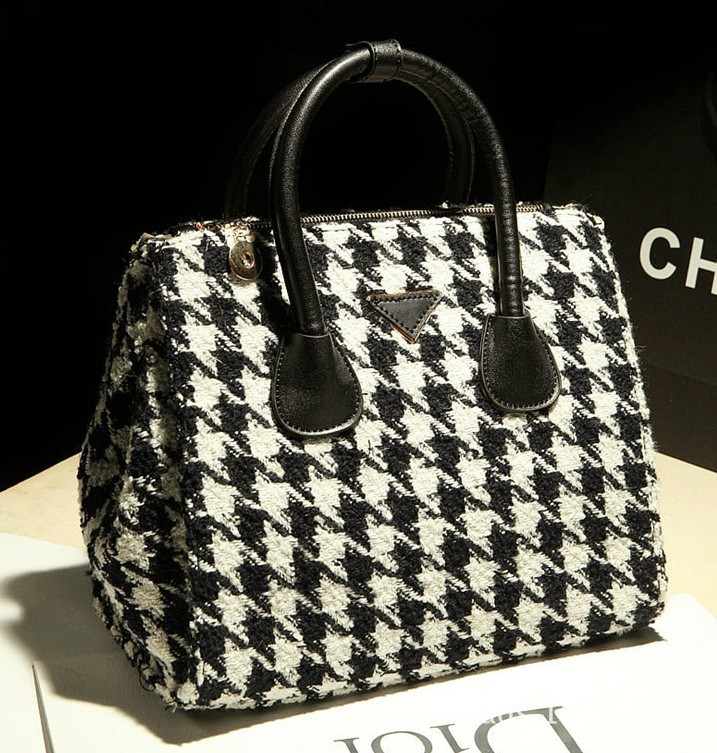 Handbag A043