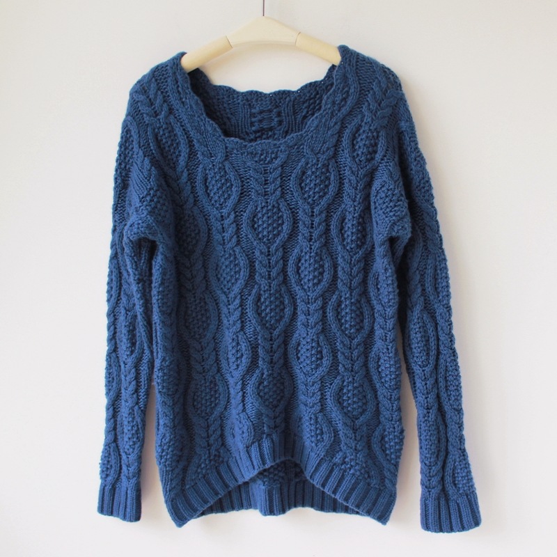 2013<em>秋冬</em>韩版复古提花女款<em>针织衫套头</em>白色毛