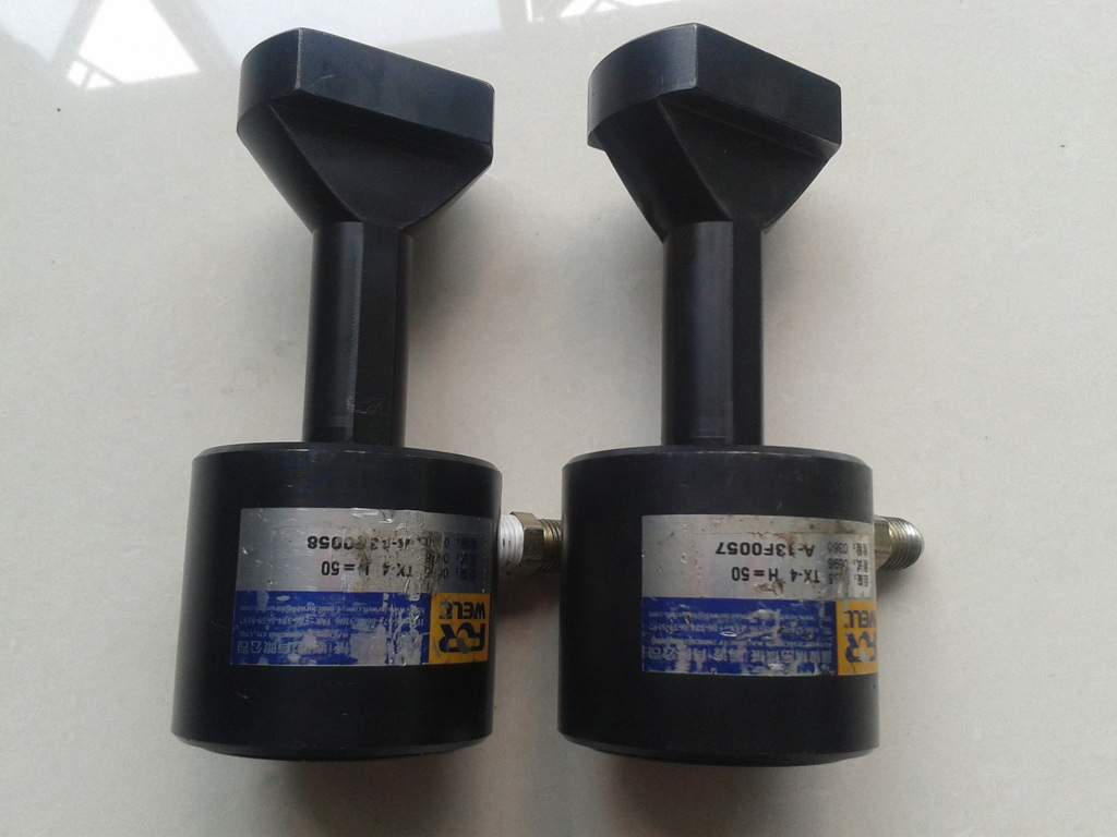 工装夹具-供应 富伟夹模器 油压夹具 TY夹模器