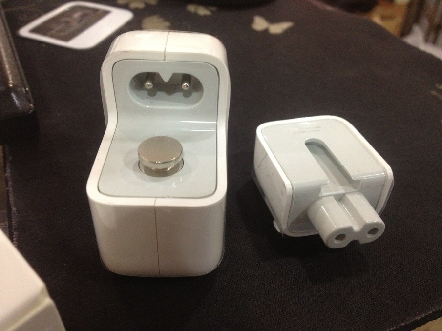 苹果iphone4s ipad充电器 usb适配器 充电头盒装10w 足2.1a