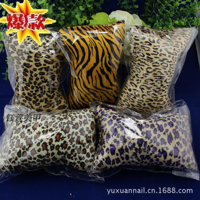 yx豹紋手枕