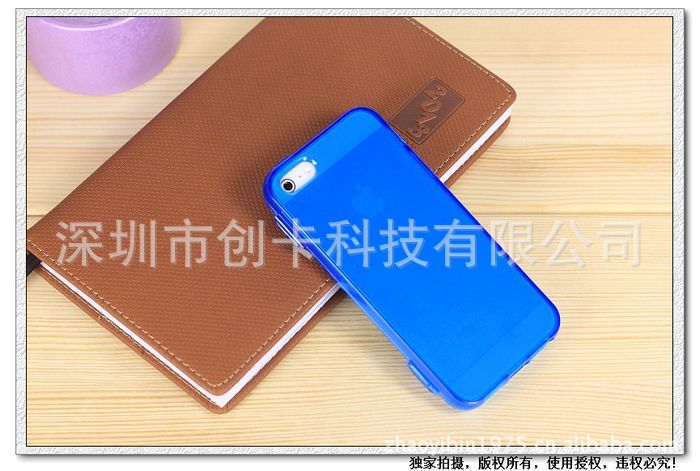 iP5-TPU-透明翻蓋-17