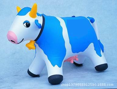 inflatable_cow