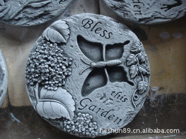 【定做现代陶瓷水泥工艺品(蝴蝶蜂鸟青蛙石头)等花园类工艺品】价格,厂家,图片,陶瓷工艺品,福建省德化县南星陶瓷有限公司-马可波罗网